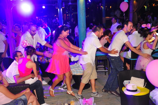 Saturday Night At Edde Sands